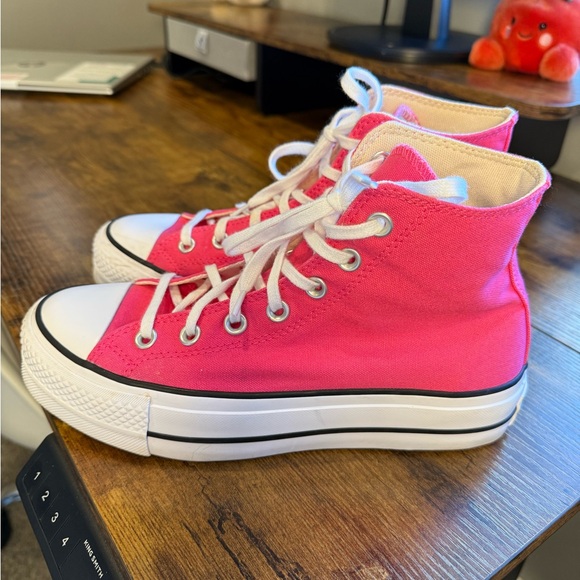 Converse Chuck Taylor Platform Sneakers - Picture 4 of 9